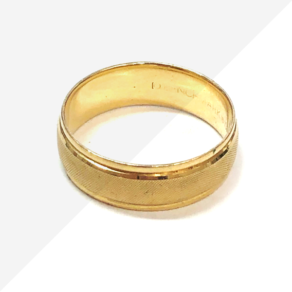 10K Gold Wedding Band 3.4DWT - $58