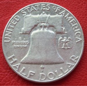 back of franklin half dollar