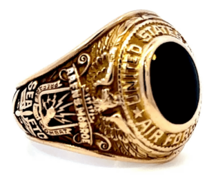 combat navigator ring - left view w/ gold and onyx