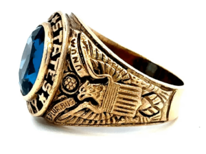 e pluribus unum - us army side view of gold ring